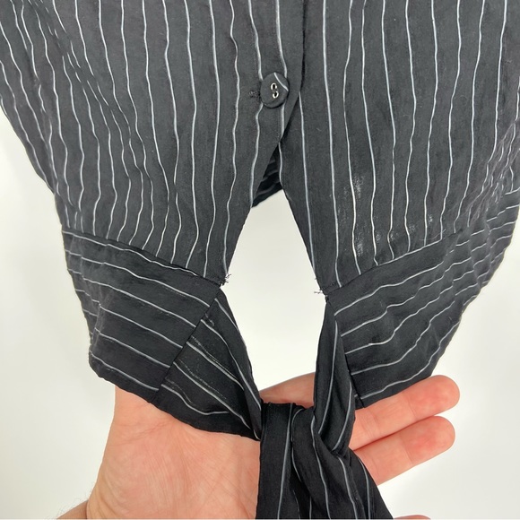 Milk & Honey Crop Black Stripe Puff Sleeve Button Tie Back Blouse Size XL - Picture 8 of 9